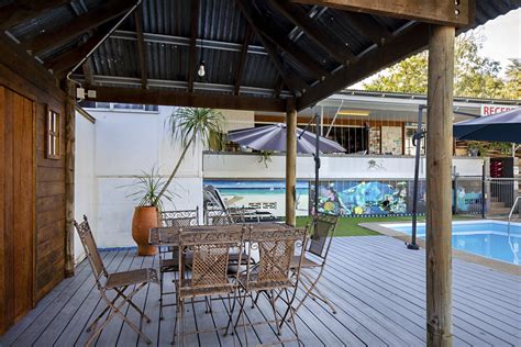 blue bush village|Holiday Cabins Airlie Beach .